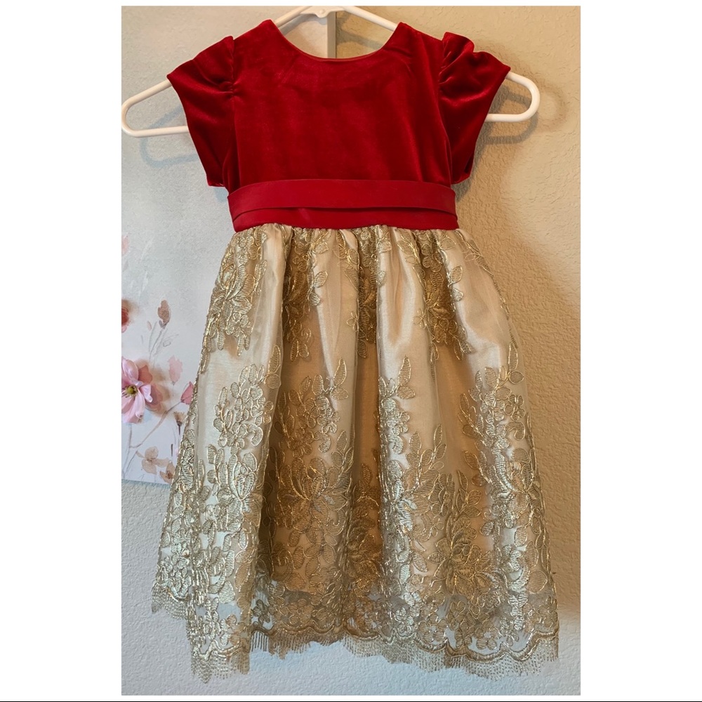 Formal holiday dress